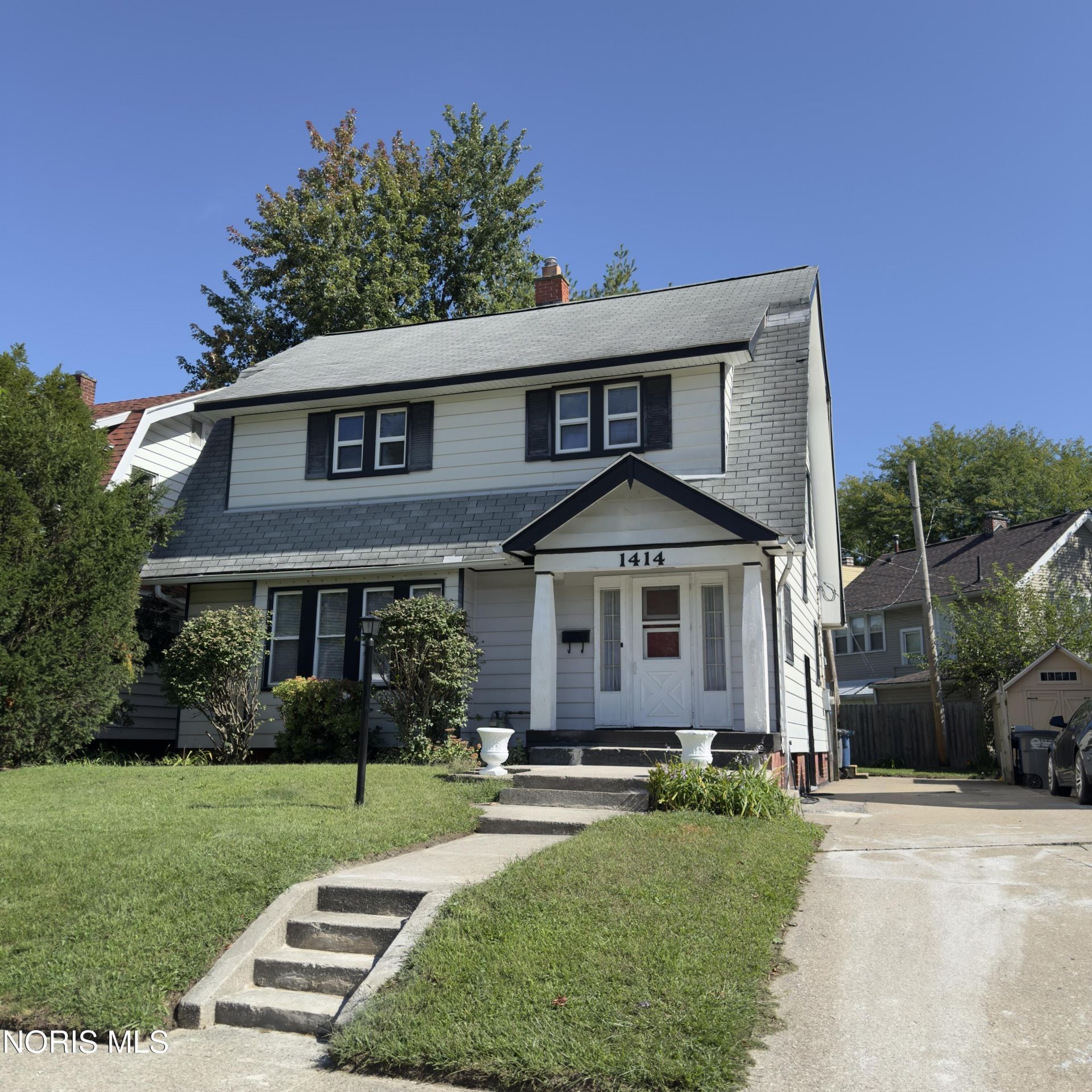 1414 Rollins Road, Toledo, OH 43612 Main Photo