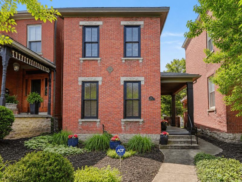 101 Warren Street, Columbus, OH 43215 Photo 1