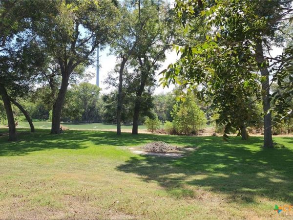 572 Canal Lane , New Braunfels, TX 78130