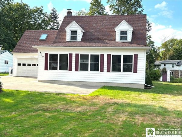 370 Lake Shore Drive West , Dunkirk, NY 14048