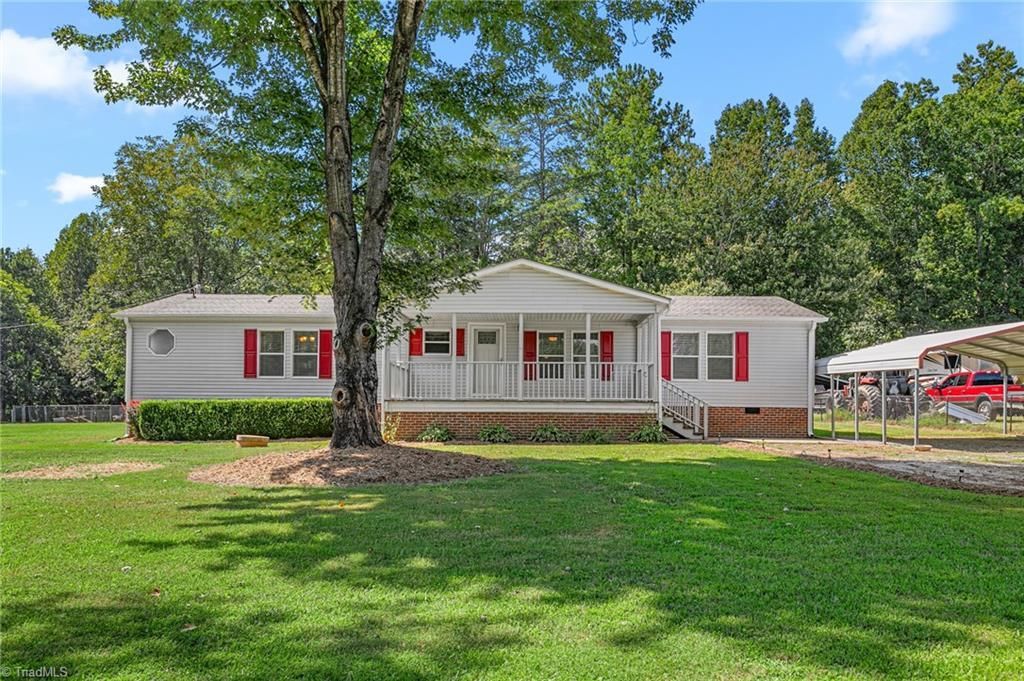 1418 William Riley Road, Efland, NC 27243 Main Photo