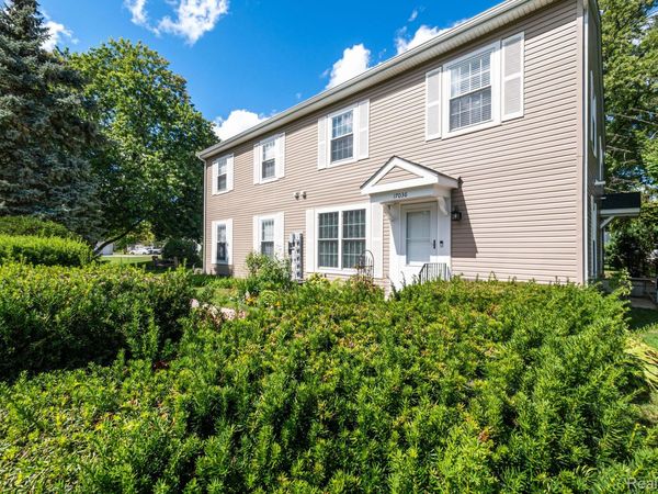 17036 Rock Harbor Court, Clinton Township, Mi 48038