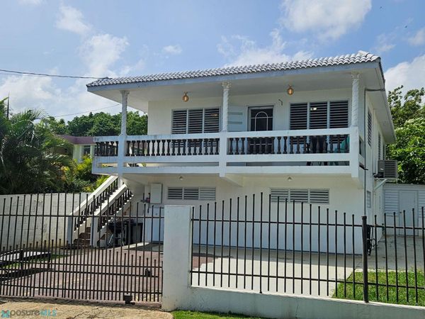 9 CALLE AMADOR, Camuy, PR 00627