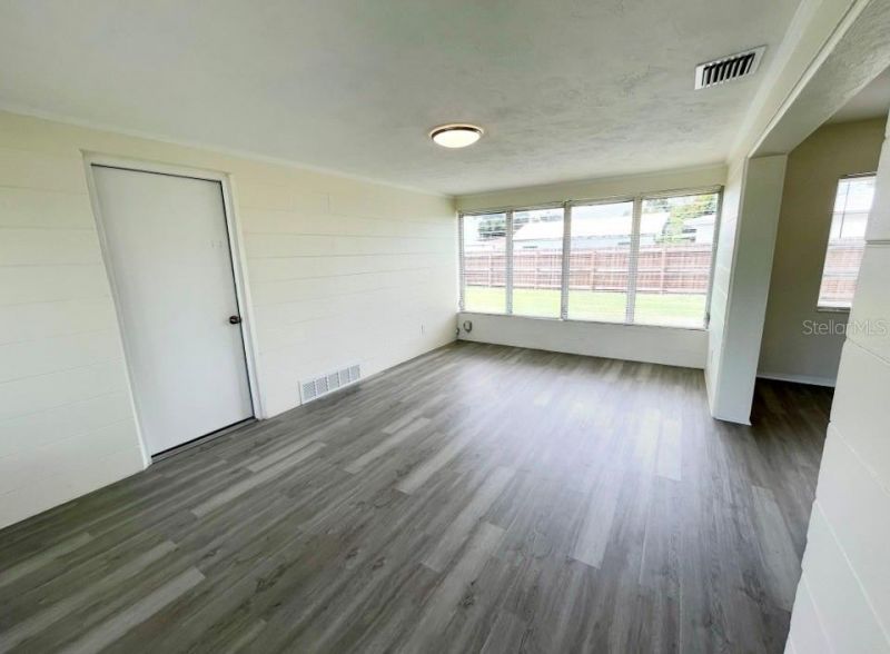 4675 Orlando Circle, Bradenton, FL 34207 Photo