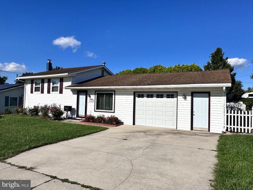 1004 Lakewood Drive, Harrisburg, PA 17109 Main Photo