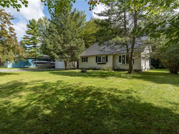 39176 State Route 180 , La Fargeville, NY 13656
