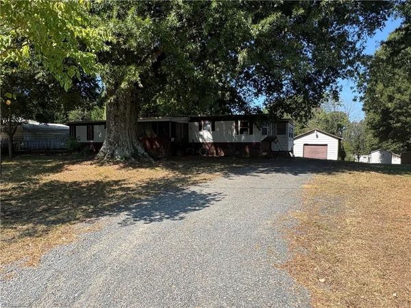 106 Red Kirby Road, King, NC 27021
