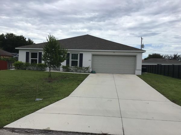 1250 SW MELROSE Avenue, Port St. Lucie, FL 34953