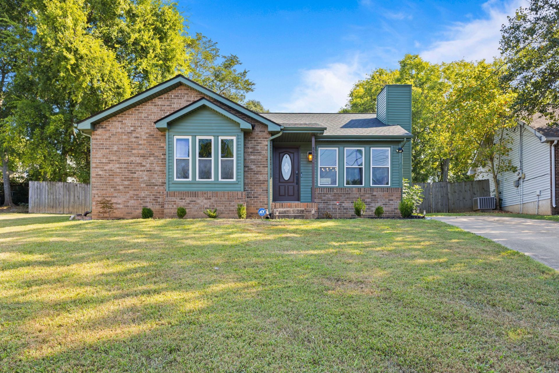 857 Stoner Mill Ln, Hermitage, TN 37076 Main Photo