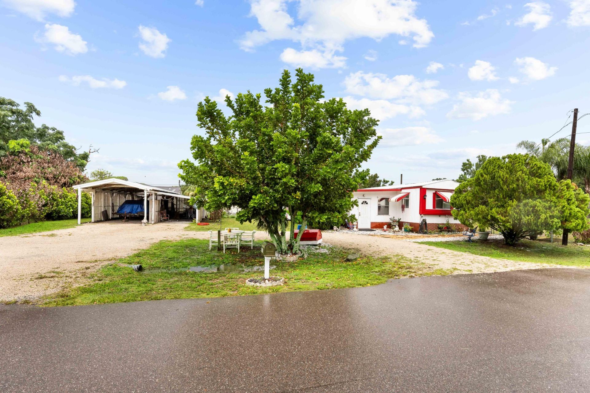 5985 SE 94th Trail, Okeechobee, FL 34974 Photo
