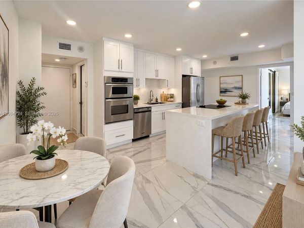 11111 Biscayne Blvd , Unit 6E, Miami, FL 33181