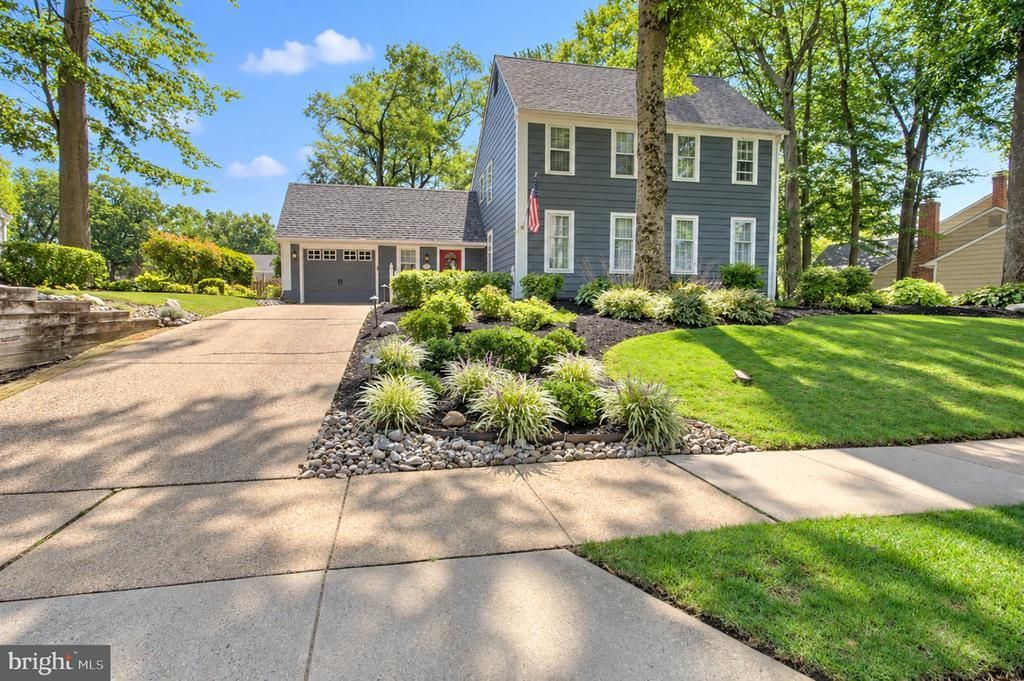 165 Westover Drive, Delran Township, NJ 08075 Main Photo