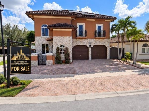 15500 SW 12th Ter , Miami, FL 33194