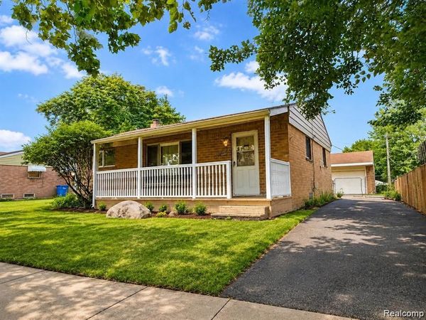 26540 Hoover Road , Warren, Mi 48089