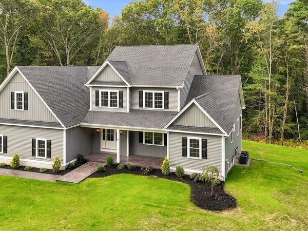 9 Southworth Street, Lakeville, MA 02347