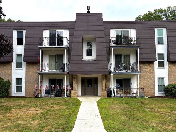4 Kennedy Lane, Unit 6, Milford, MA 01757