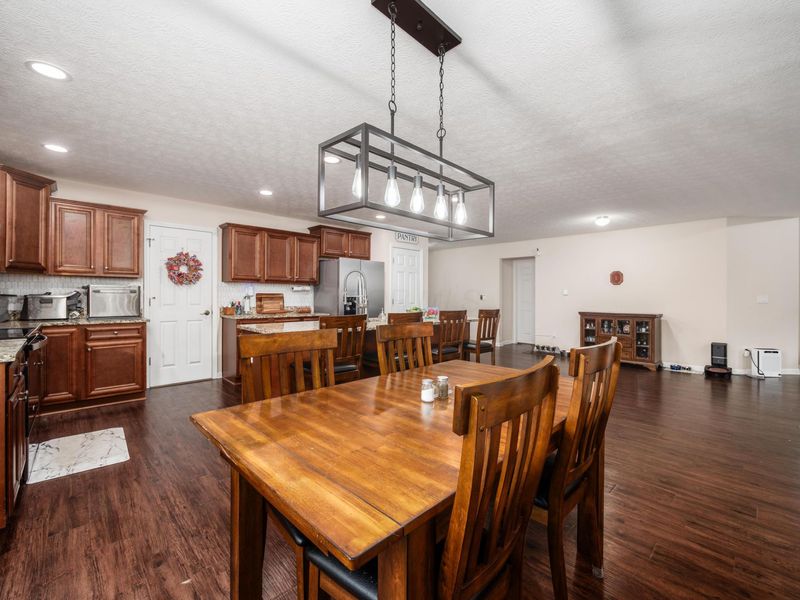 792 Francis Drive, Heath, OH 43056 Photo 10