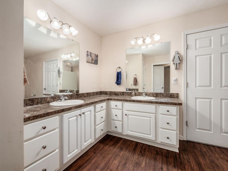 792 Francis Drive, Heath, OH 43056 Photo 14