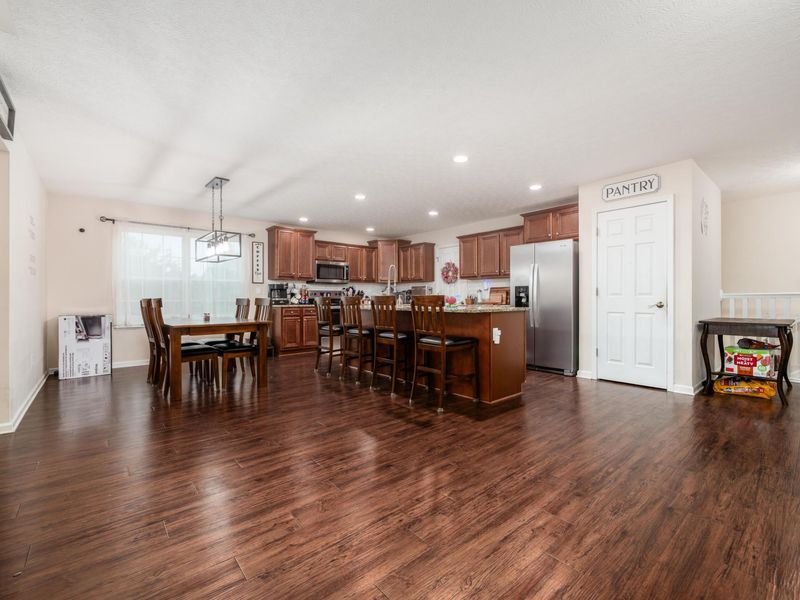 792 Francis Drive, Heath, OH 43056 Photo 7
