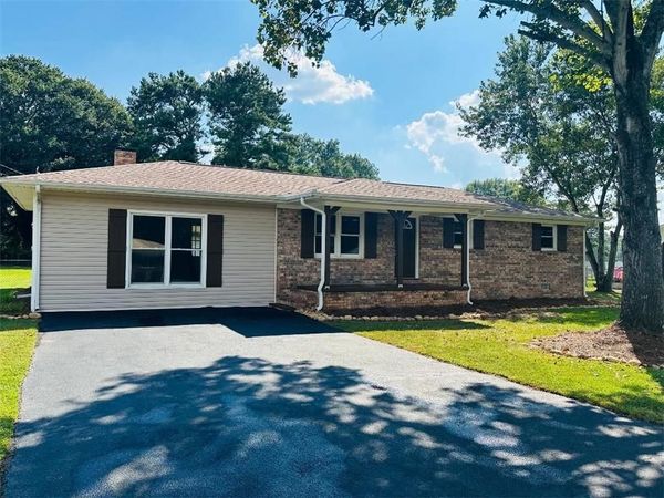 145 Cardinal Drive NE, Calhoun, GA 30701