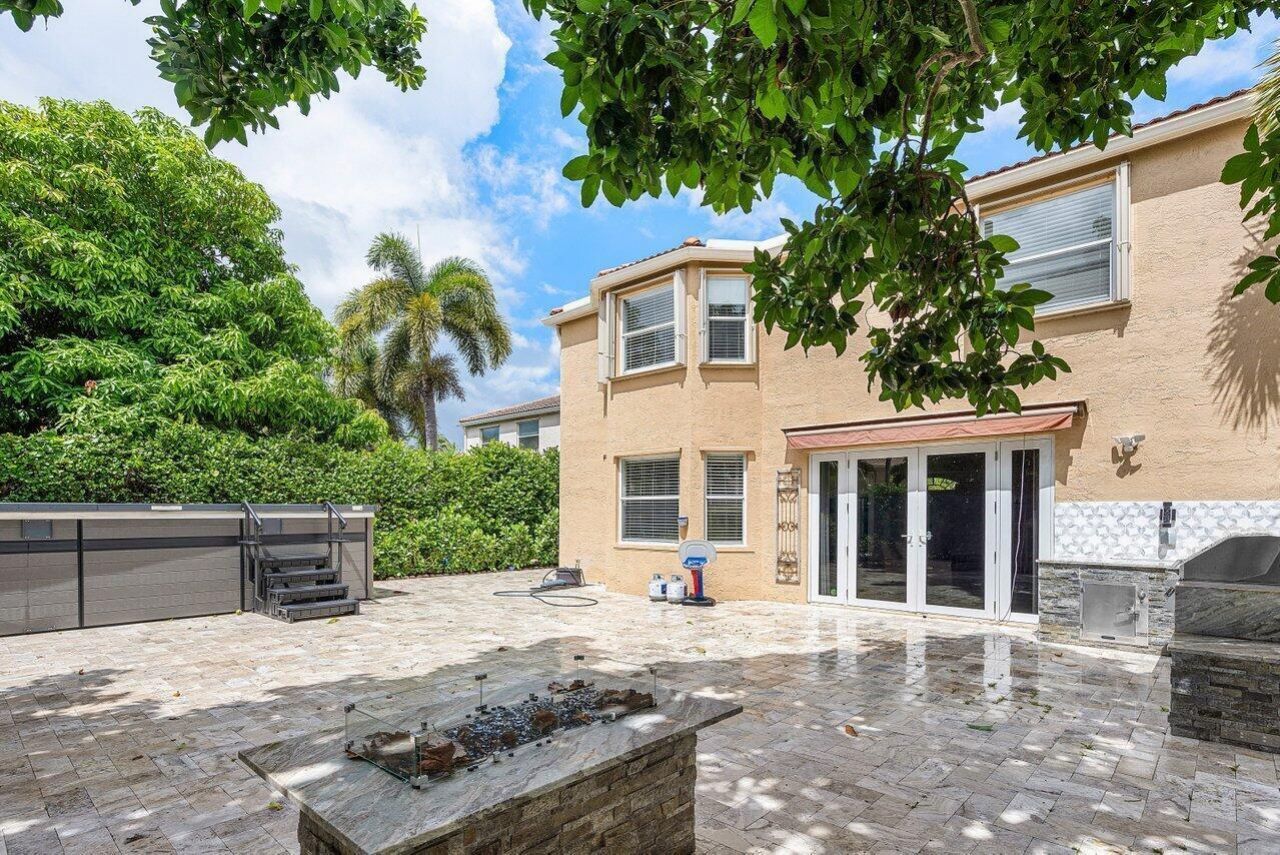 6328 Stonehurst Circle, Lake Worth, FL 33467 Photo