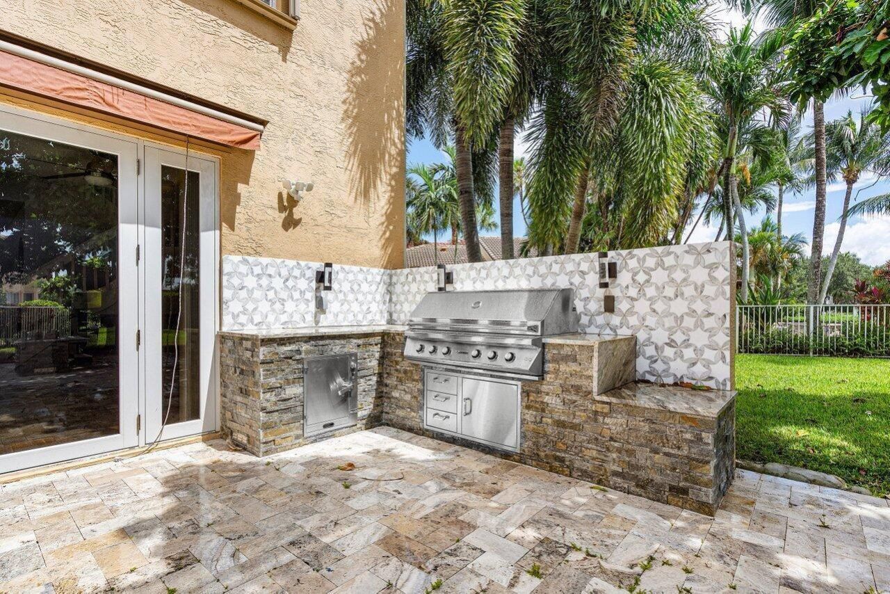 6328 Stonehurst Circle, Lake Worth, FL 33467 Photo
