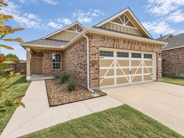 1016 Danish CV , Hutto, TX 78634