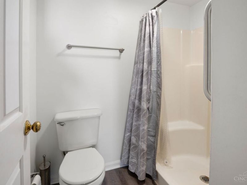 3216 Heritage Square Drive, Unit 16, Colerain Township, OH 45251 Photo 12