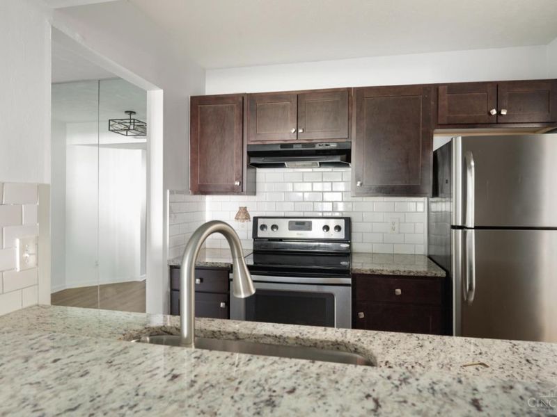 3216 Heritage Square Drive, Unit 16, Colerain Township, OH 45251 Photo 9
