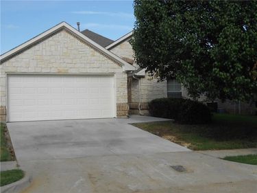 8600 Western Meadows Drive, Fort Worth, TX 76244