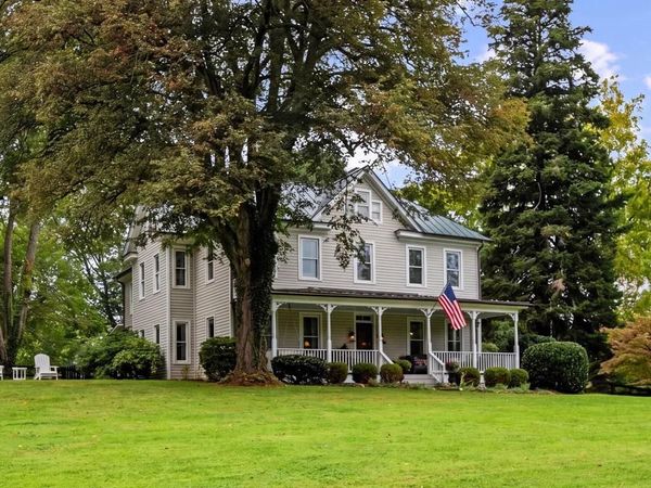17121 SIMPSON CIRCLE, PAEONIAN SPRINGS, VA 20129