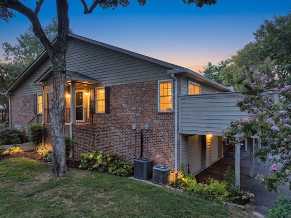325 Autumn Chase Dr, Nashville, TN 37214