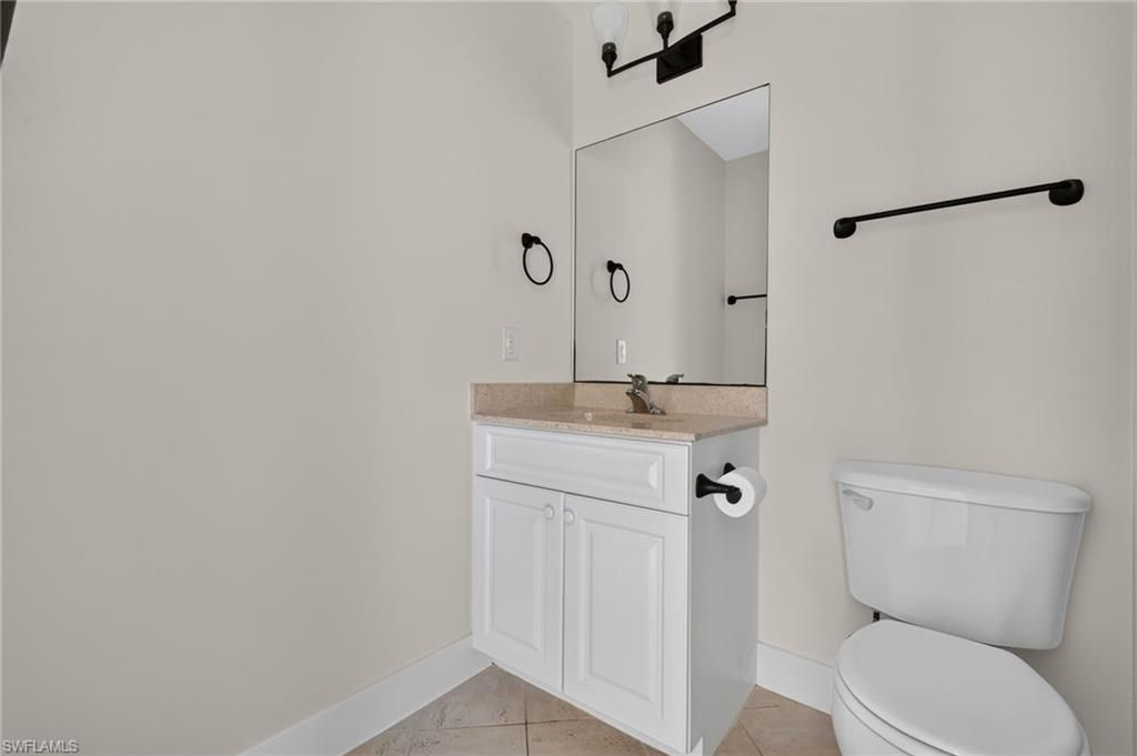 2840 W Gulf Dr, Unit 4, Sanibel, FL 33957 Photo