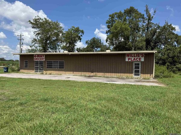 8236 Rosehill Dr, Bueche, LA 70729
