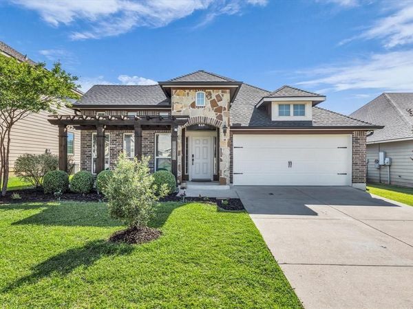 10804 Aurora Drive, Waco, TX 76708