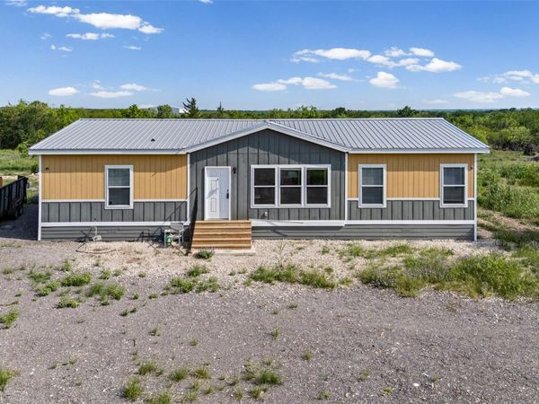 3882 Dry Creek RD, Lockhart, TX 78644