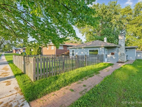 2241 Galilee Avenue , Zion, IL 60099