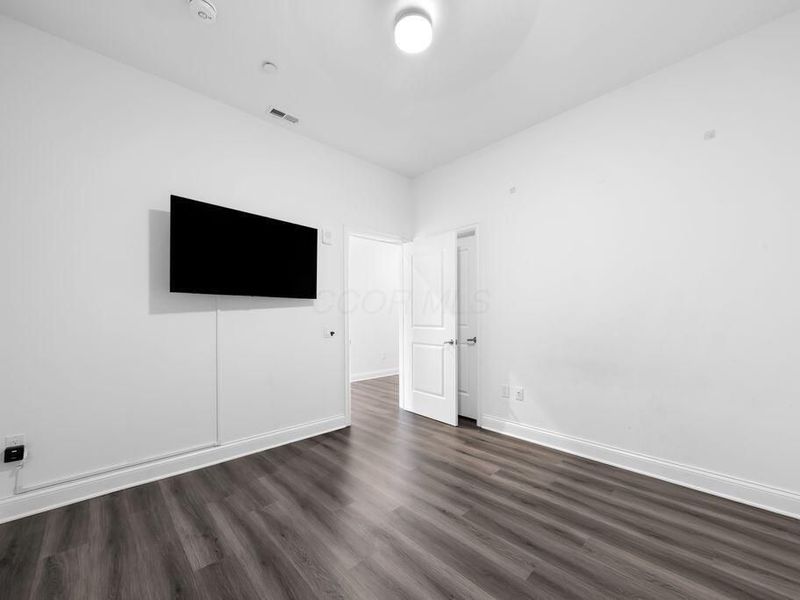 225 John H McConnell Boulevard, Unit 501, Columbus, OH 43215 Photo 18