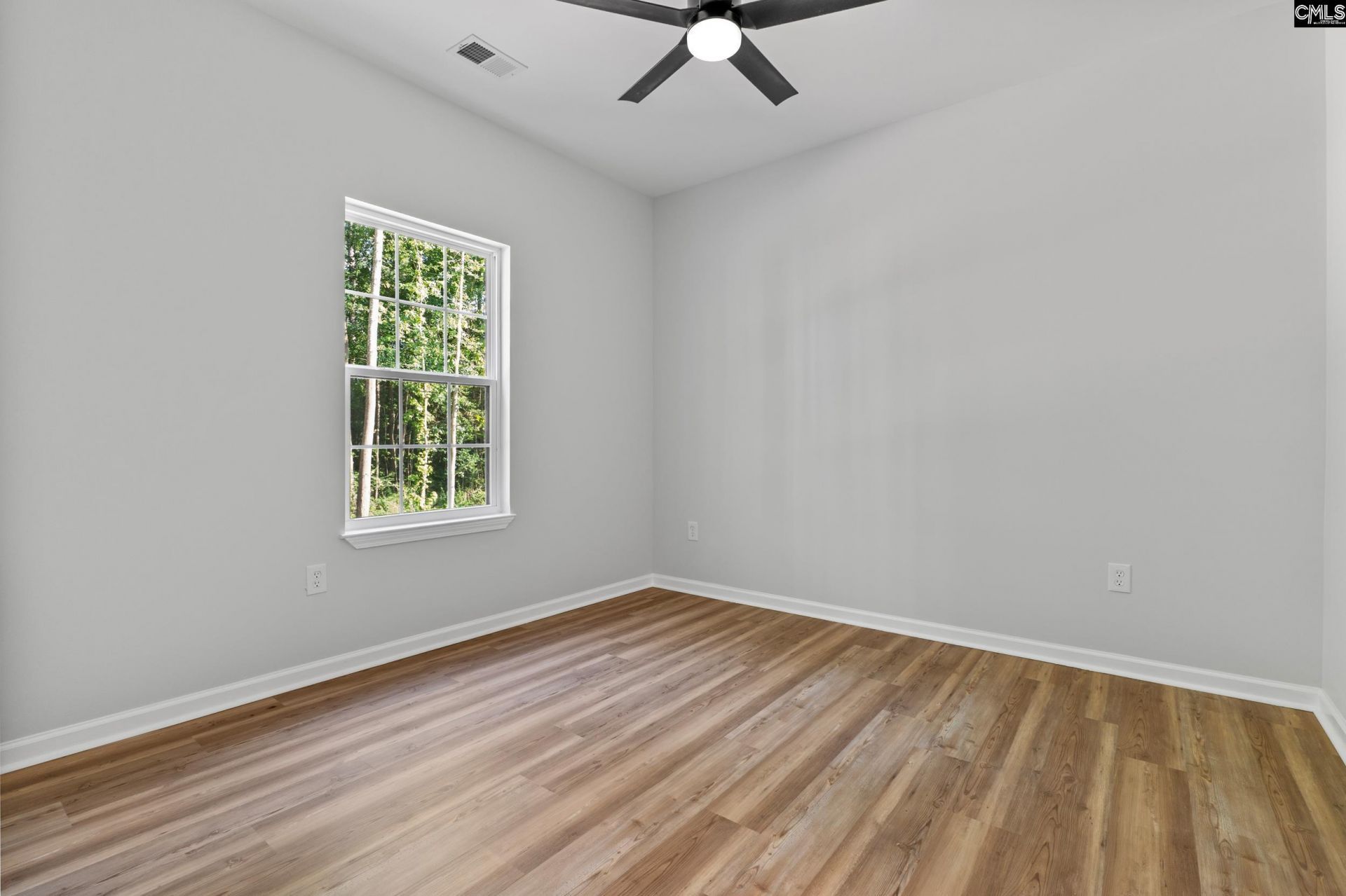 414 Lincolnshire Boulevard Photo 24