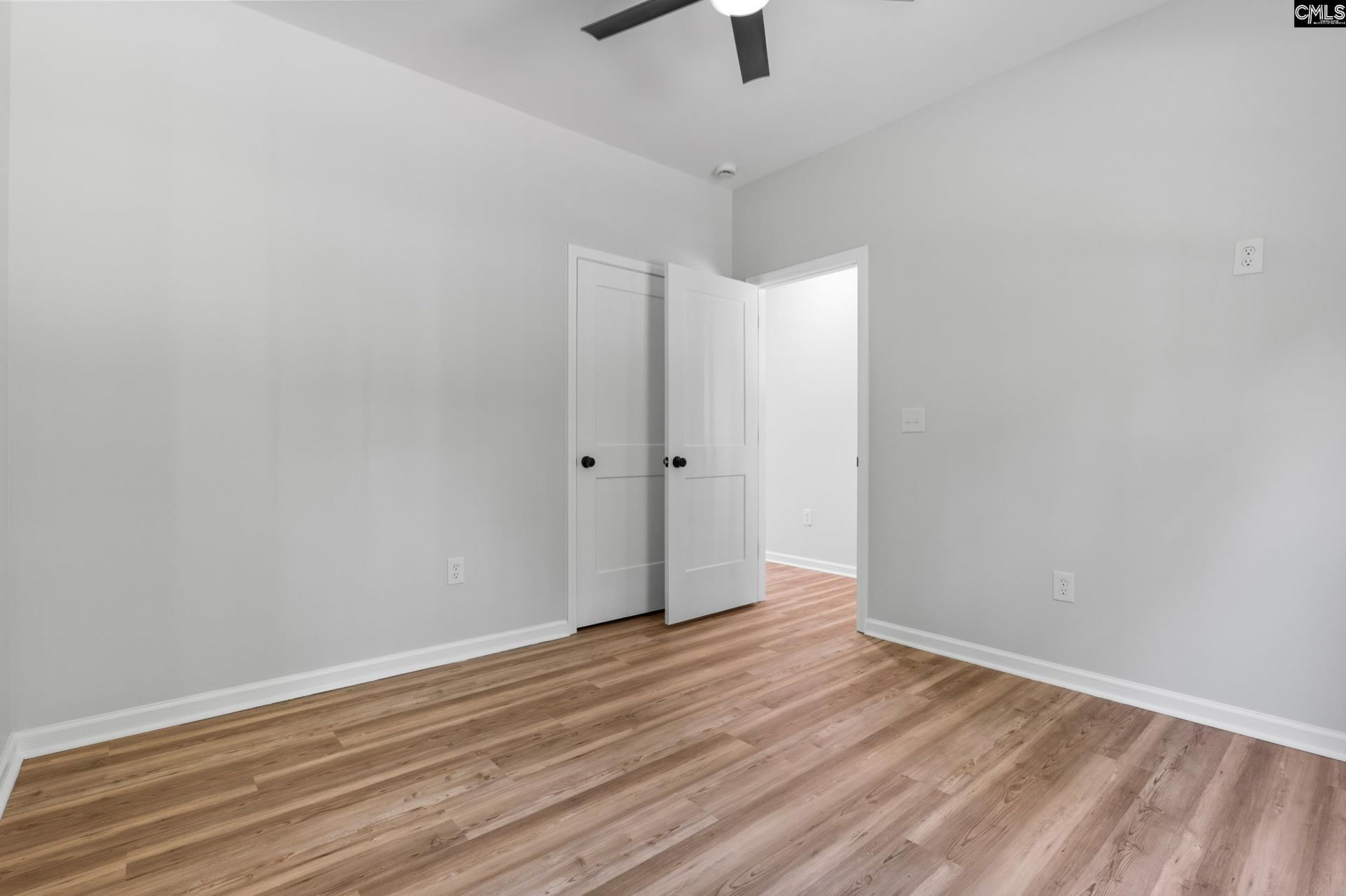 414 Lincolnshire Boulevard Photo 25