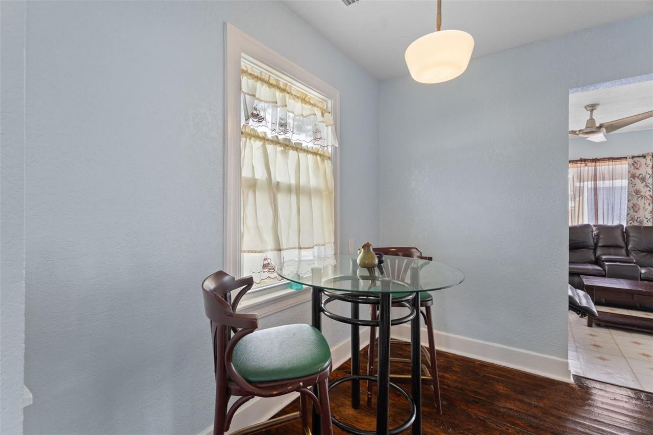 5300 39 Avenue N, Saint Petersburg, FL 33709 Photo