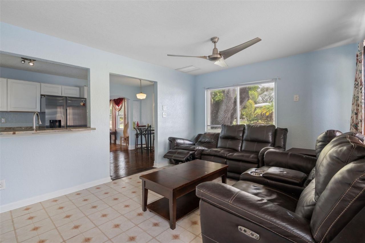 5300 39 Avenue N, Saint Petersburg, FL 33709 Photo