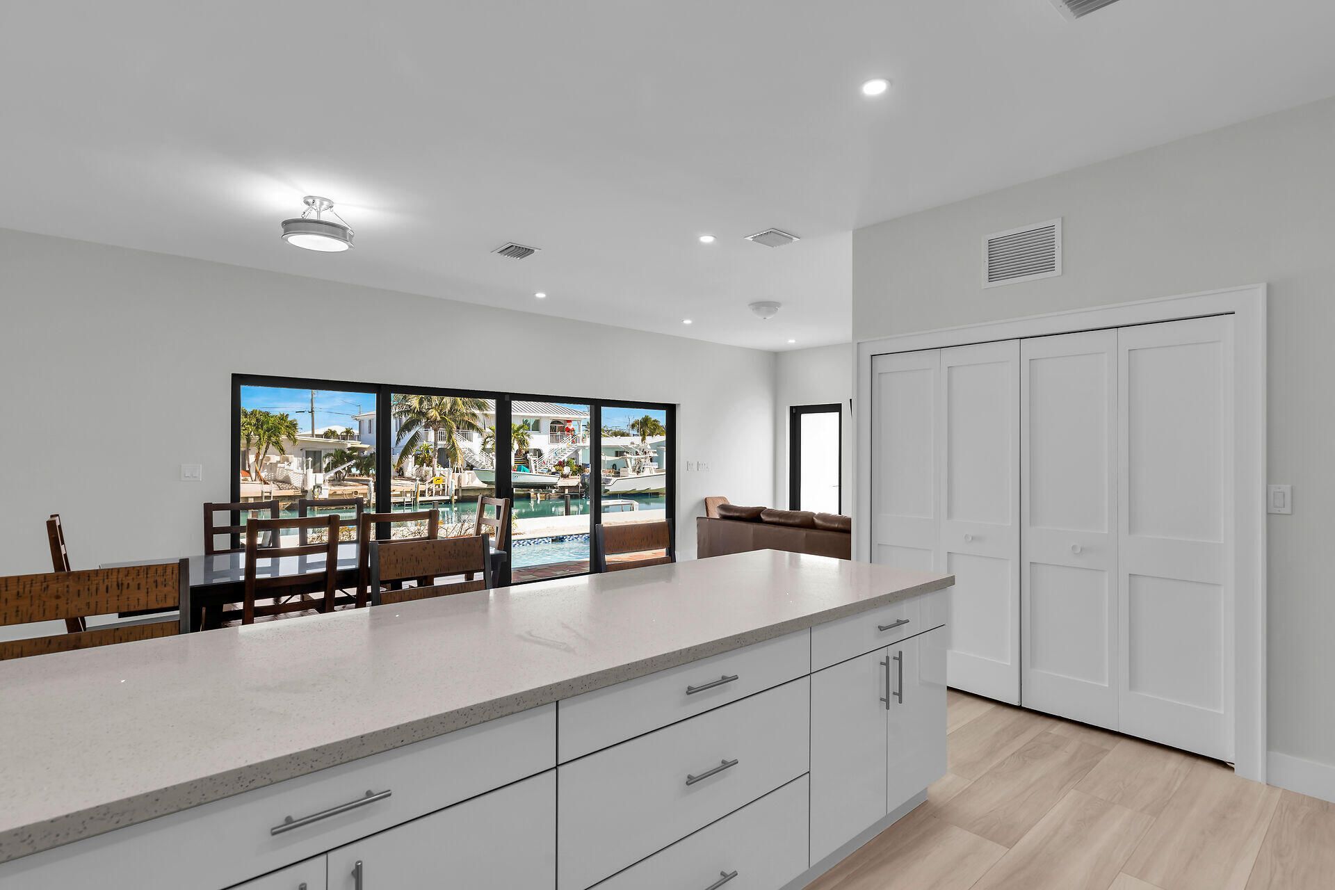 230 Sadowski Causeway, Key Colony, FL 33051 Photo