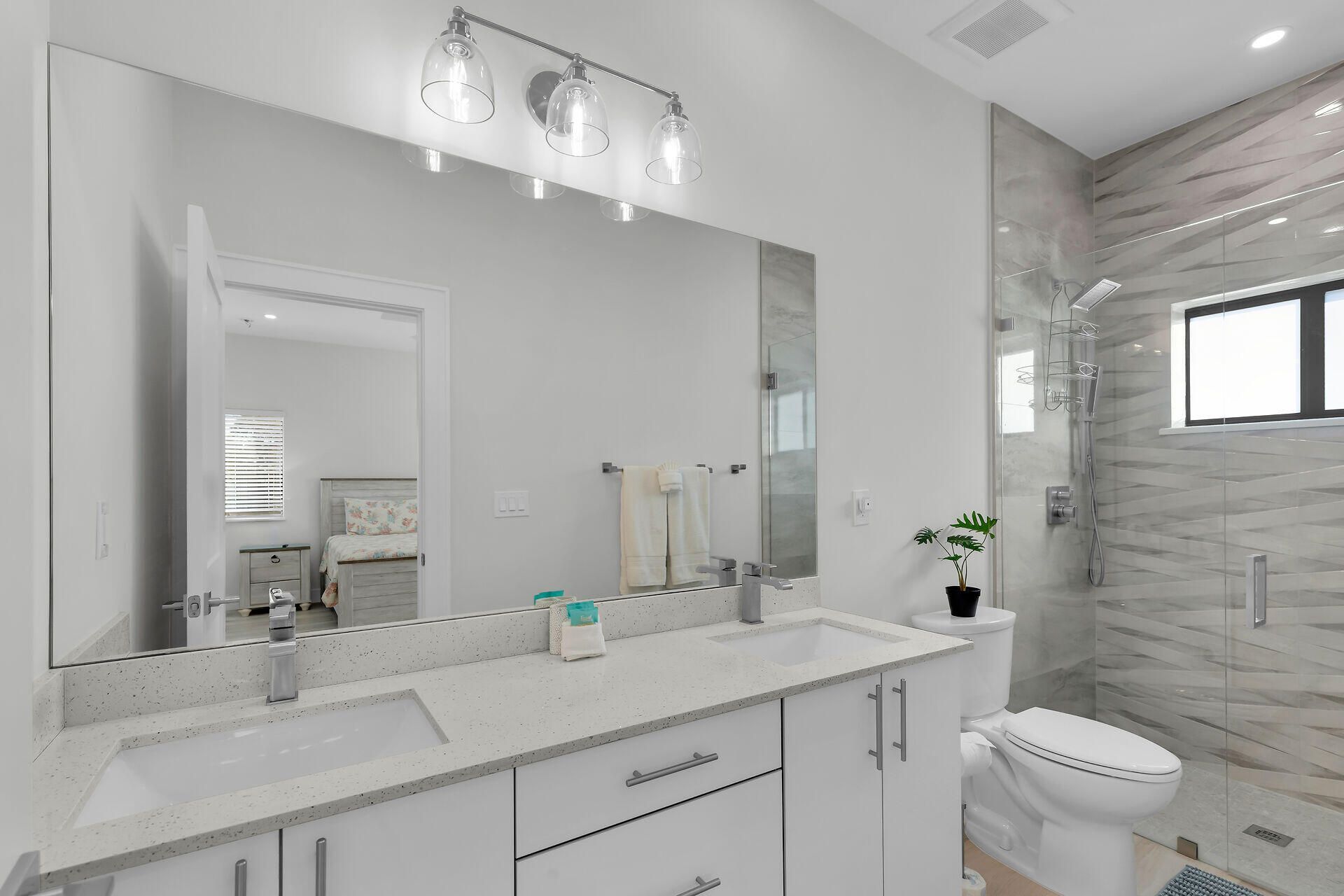 230 Sadowski Causeway, Key Colony, FL 33051 Photo