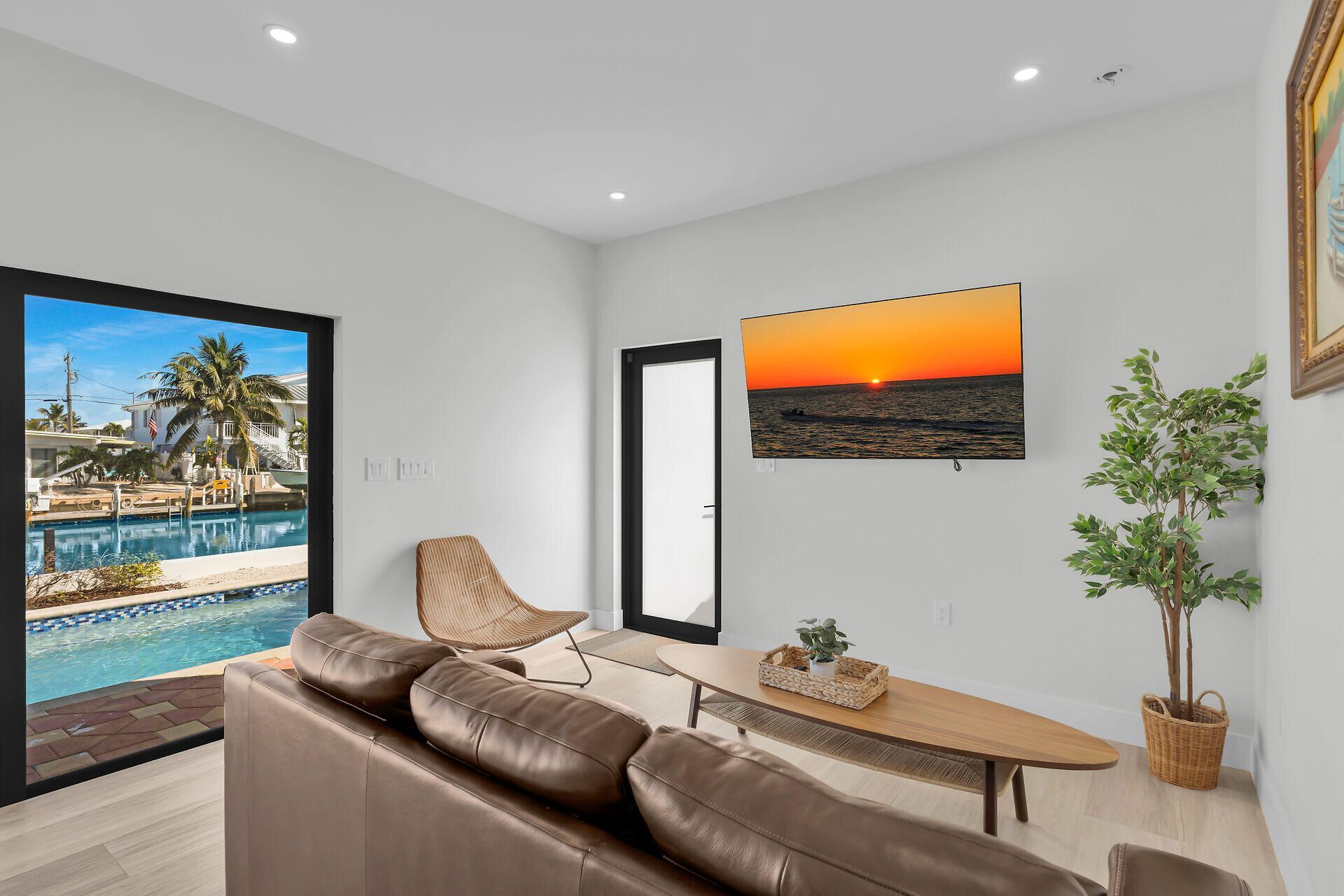 230 Sadowski Causeway, Key Colony, FL 33051 Photo
