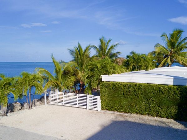 301 Little Miss Muffett Lane, KEY LARGO, FL 33037