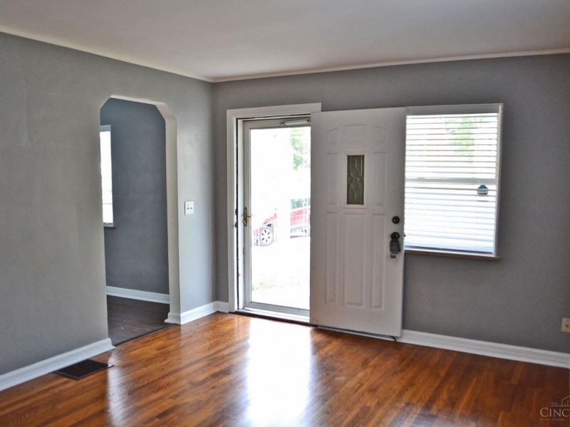 3935 Carrie Avenue, Cheviot, OH 45211 Photo 10