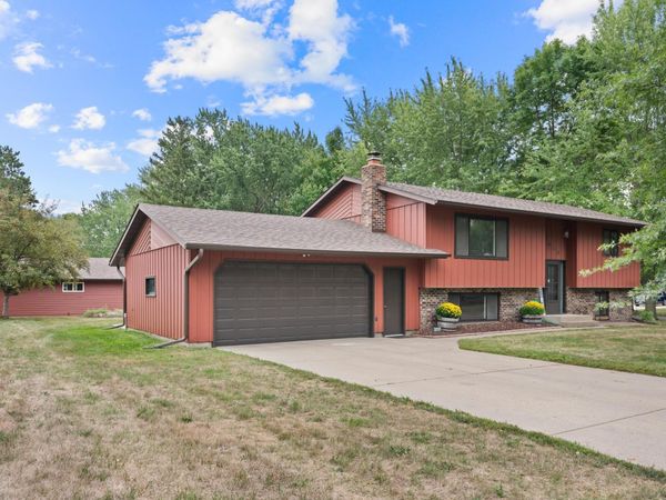 1016 3 1/2 Avenue N, Sauk Rapids, MN 56379