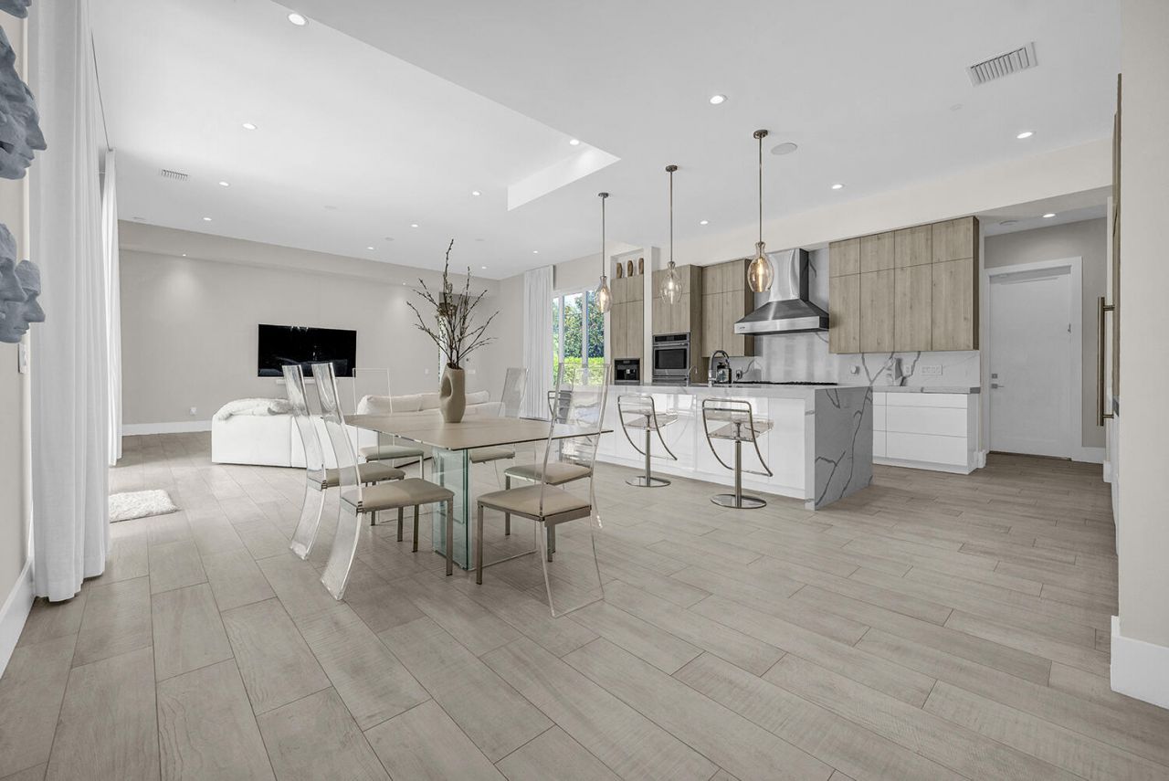 216 NW 11th Street, Boca Raton, FL 33432 Photo