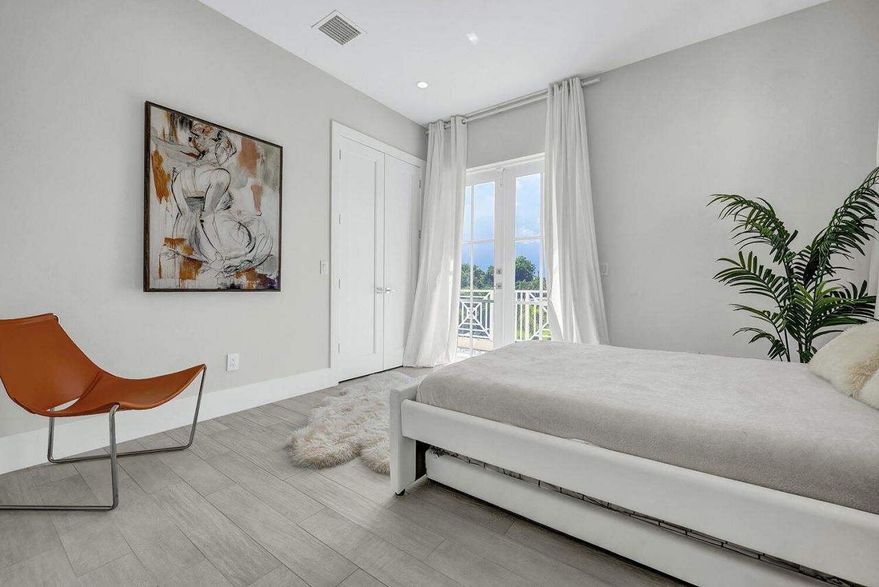 216 NW 11th Street, Boca Raton, FL 33432 Photo